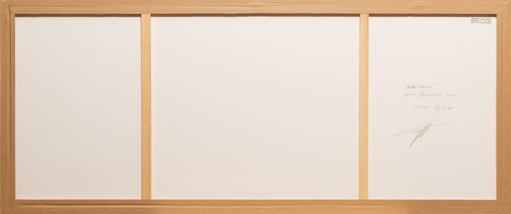 Wave Breakers, Indien