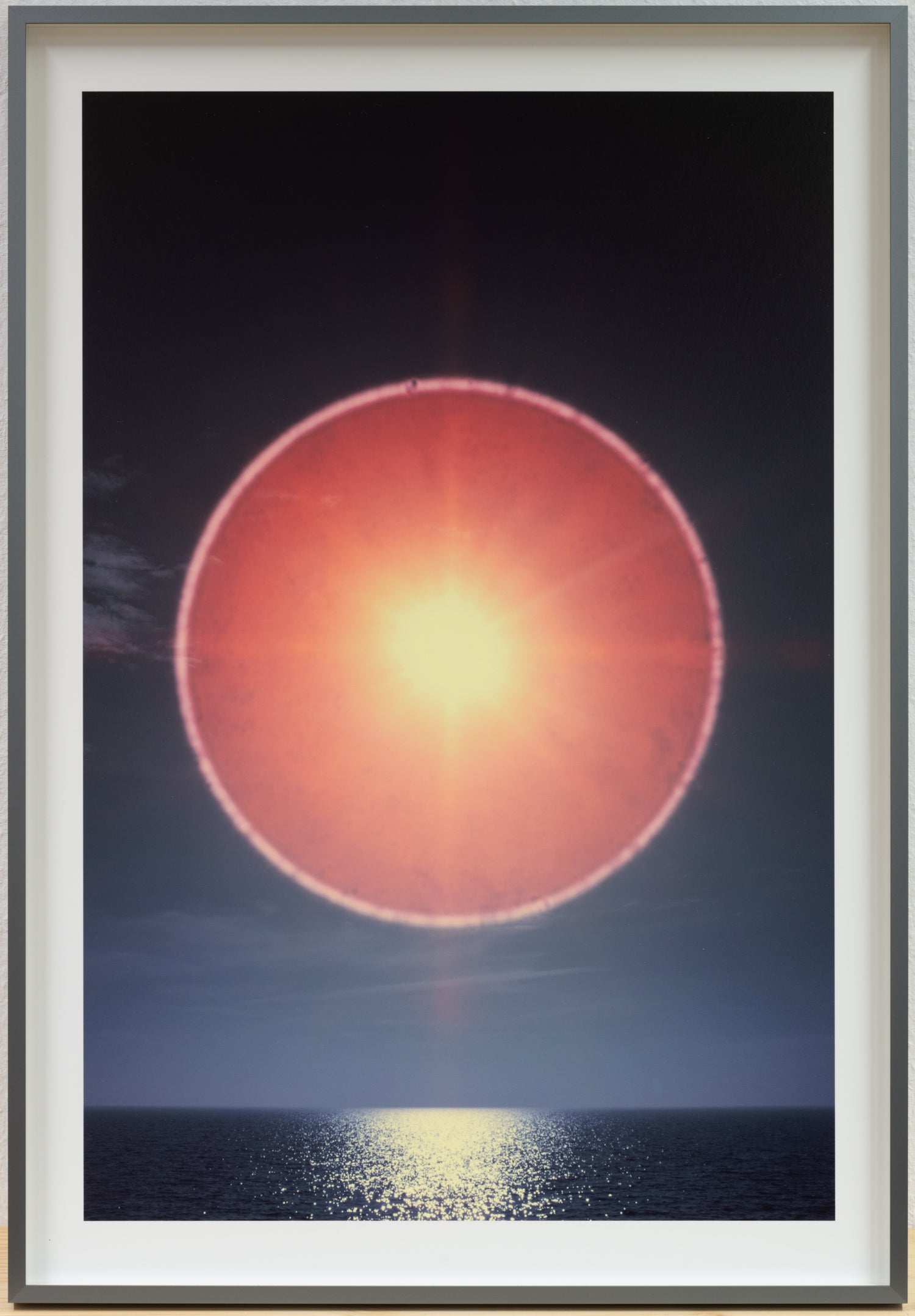 SUN HALO: PLAY OF LIGHT OVER OCEAN WAVES 3, DEUTSCHLAND