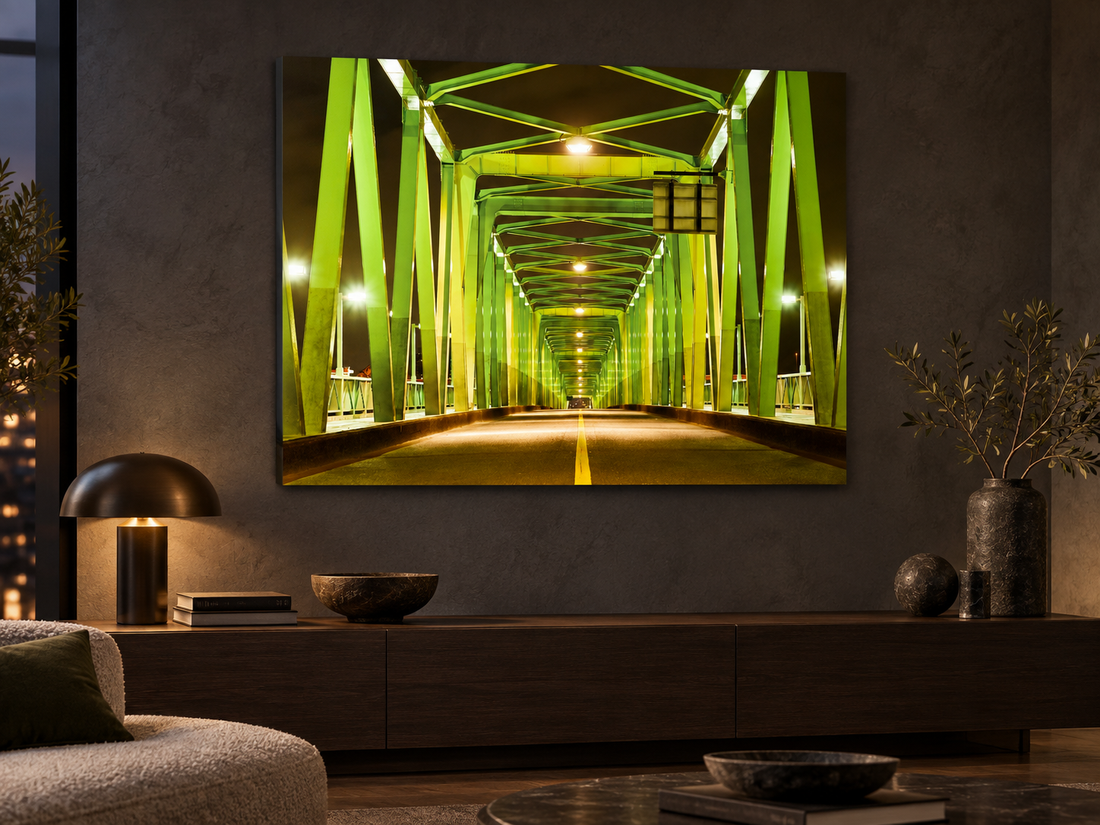 GREEN BRIDGE IN TOKYO, JAPAN