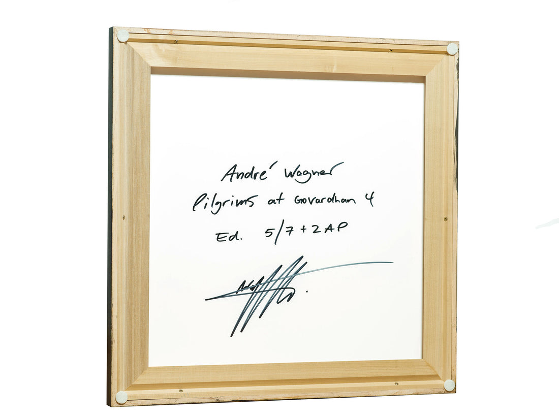 PILGRIMS AT GOVARDHAN 4, INDIA