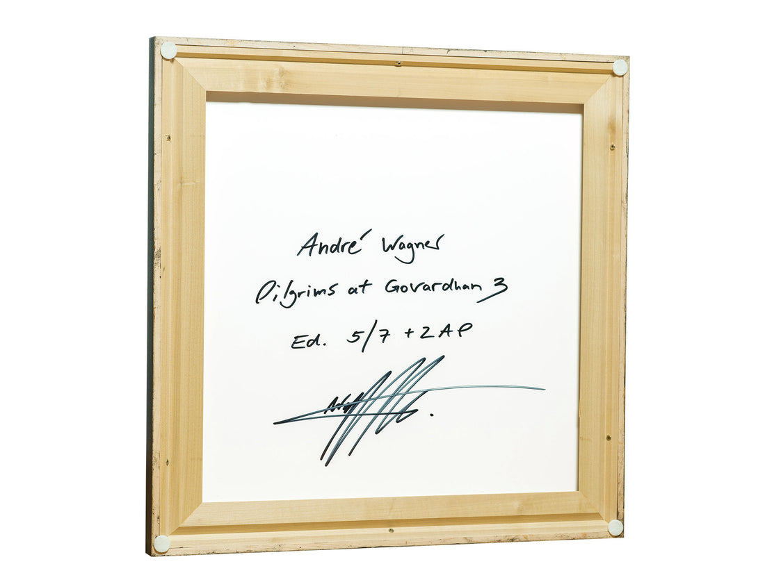 PILGRIMS AT GOVARDHAN 3, INDIA