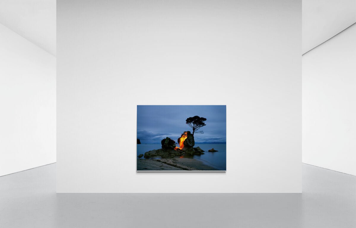 TO PLAY WITH FIRE, NEUSEELAND